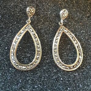 Elegant Silver Teardrop Earrings